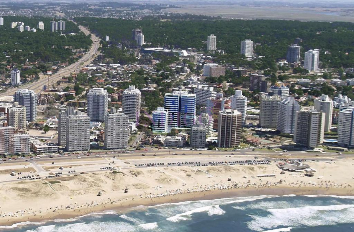 Apartamento Ref.974 - Alquiler de apartamento 3 Dormitorios, Punta del Este, Uruguay