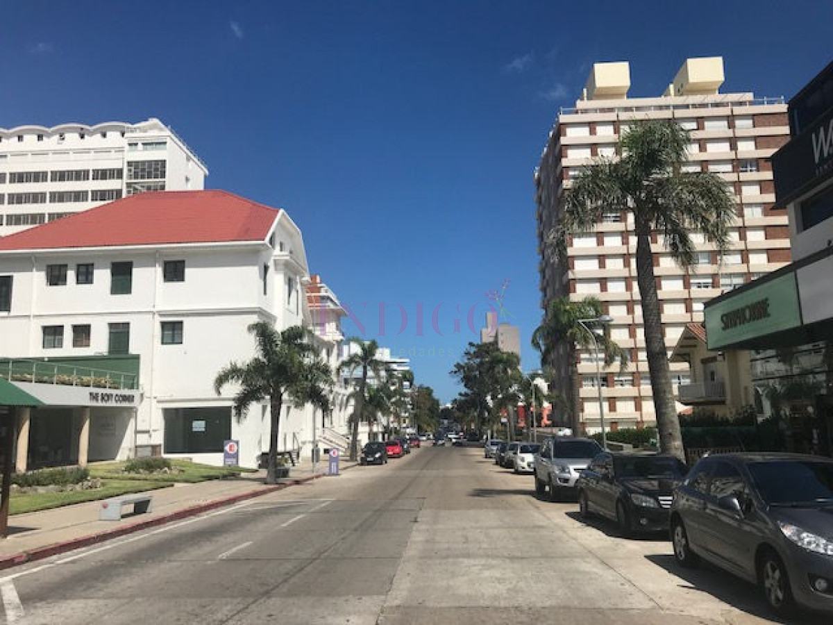 Apartamento Ref.226 - Departamento en venta en Península, Monoambiente .