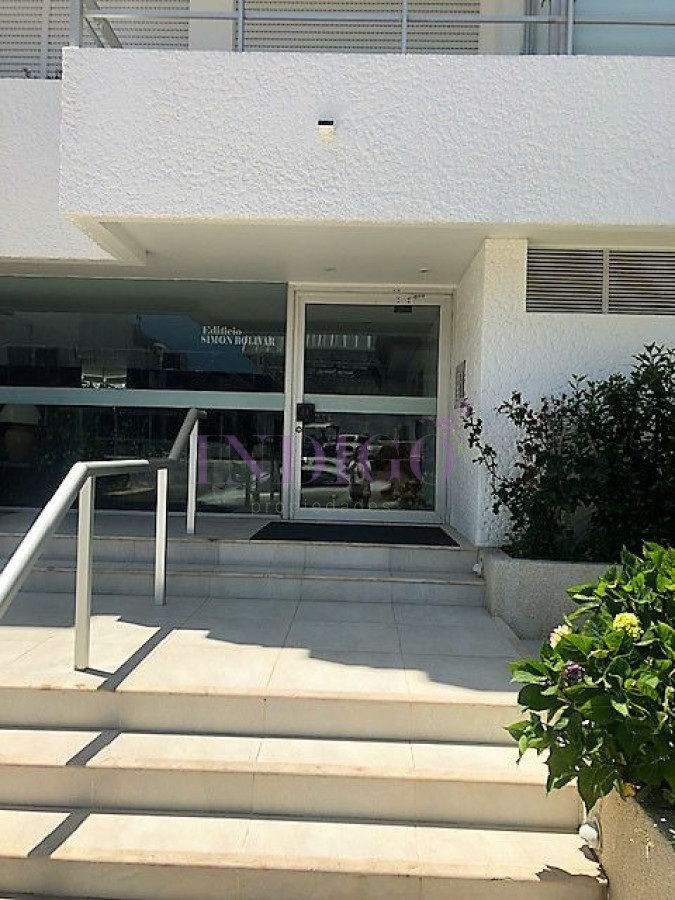 Apartamento Ref.373 - Apartamento en Peninsula, 3 dormitorios *