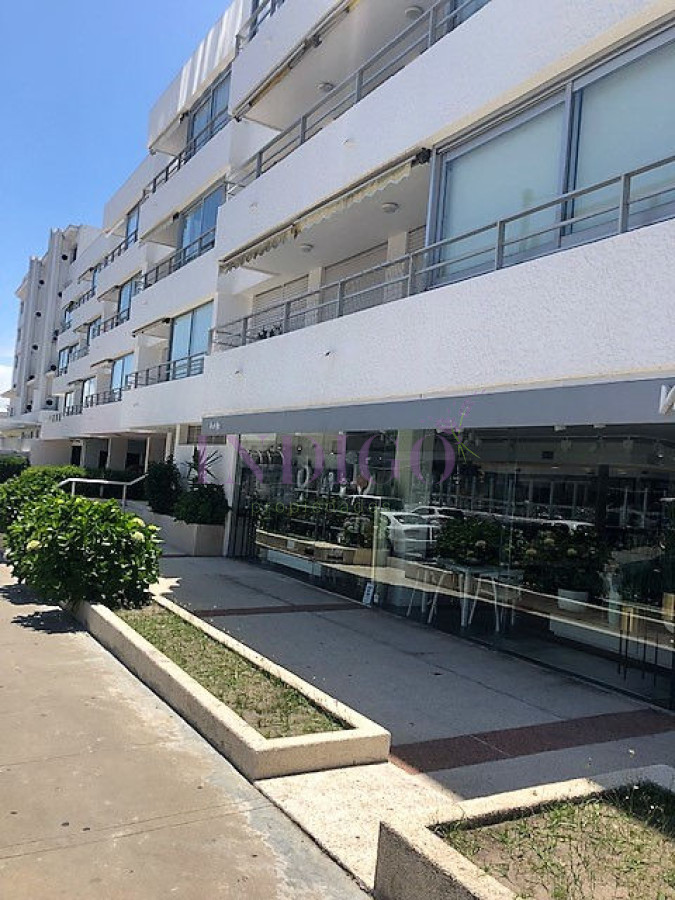 Apartamento Ref.373 - Apartamento en Peninsula, 3 dormitorios *