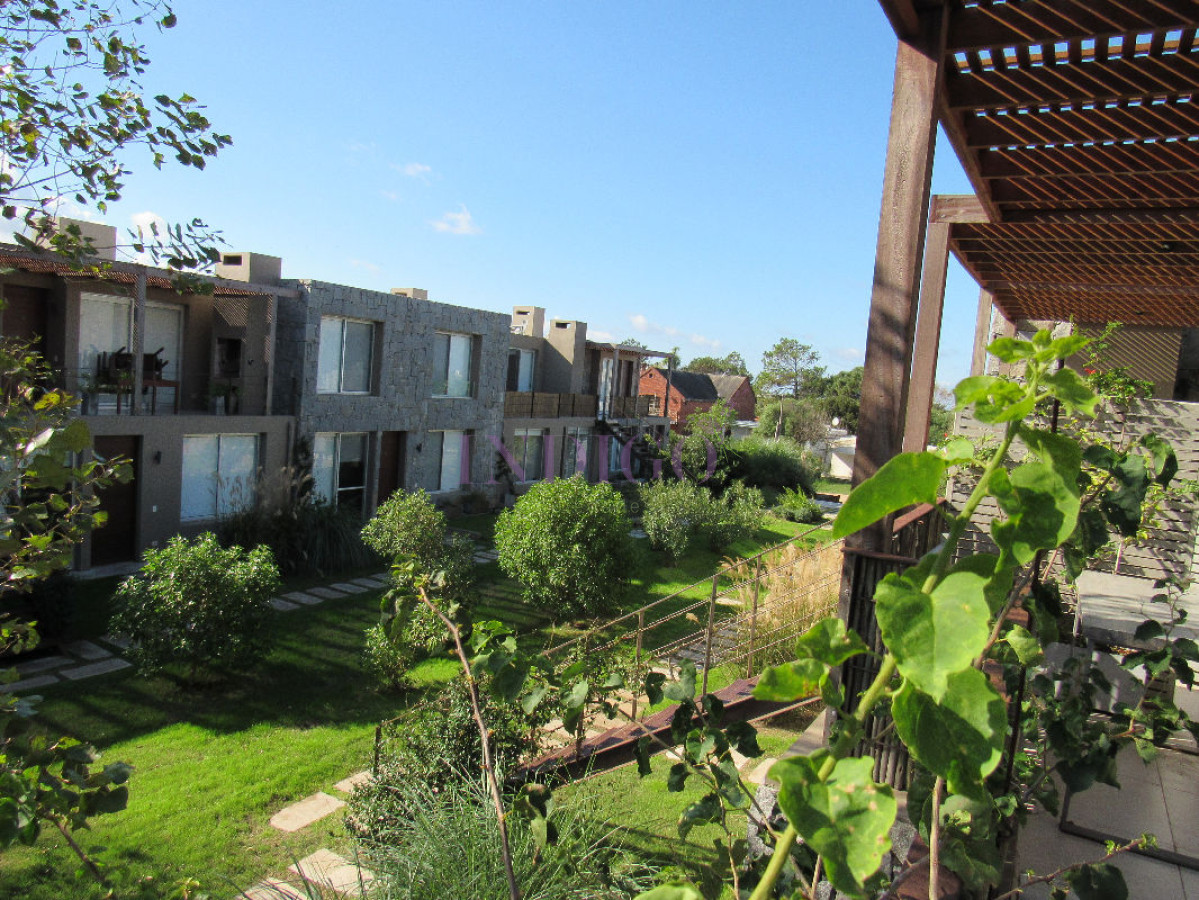 Apartamento Ref.56 - Apartamento en Manantiales, 2 dormitorios y 2 Baños