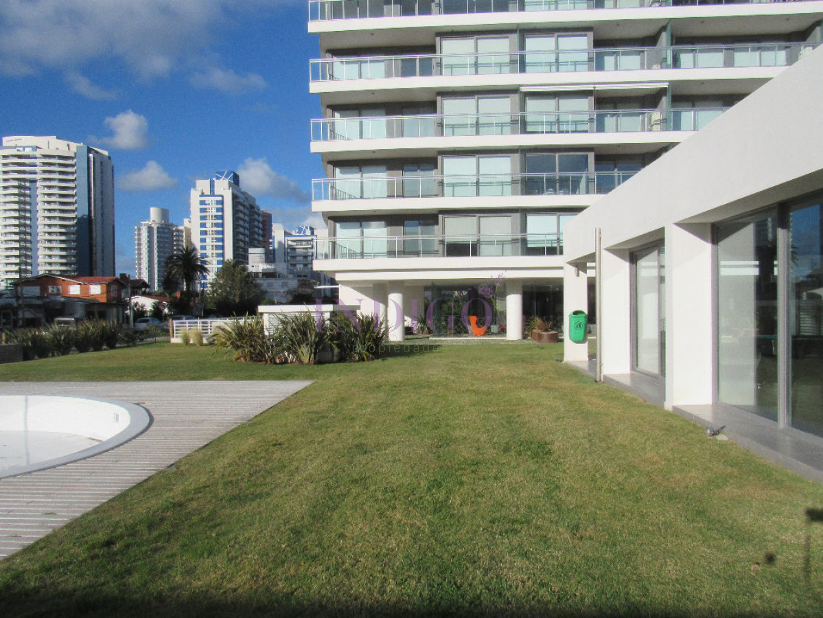 Apartamento Ref.242 - Apartamento en La Pastora, 3 dormitorios *