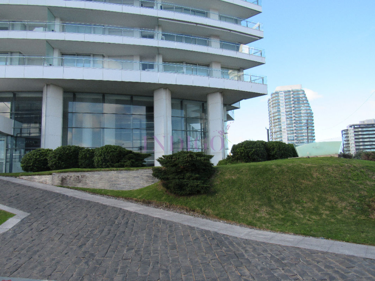 Apartamento Ref.195 - Apartamento en Mansa, 2 dormitorios *