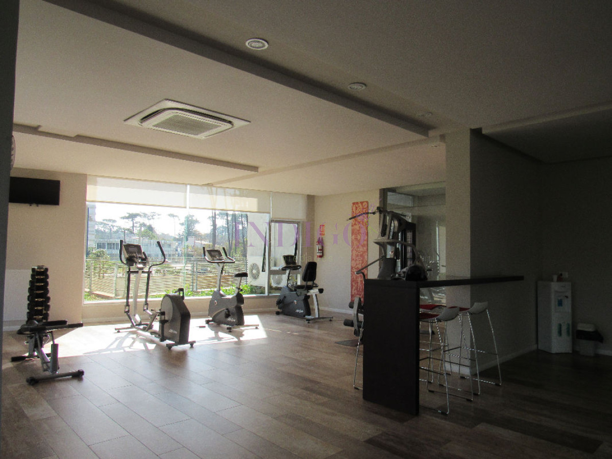 Apartamento Ref.7 - En alquiler departamento en Roosevelt con todos los servicios, 1 dormitorio.