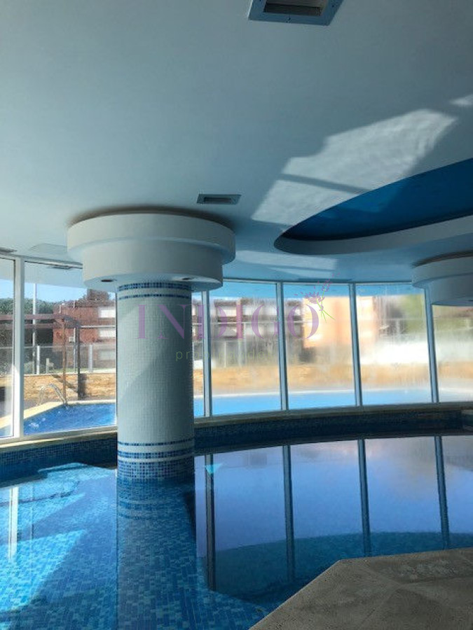 Apartamento Ref.132 - Apartamento alquiler en la Mansa, 2 dormitorios mas dependencia con vista al mar.