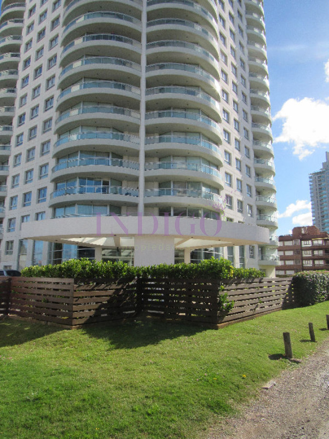 Apartamento Ref.967 - Alquiler de apartamento 1 Dormitorios en Punta del Este, Uruguay