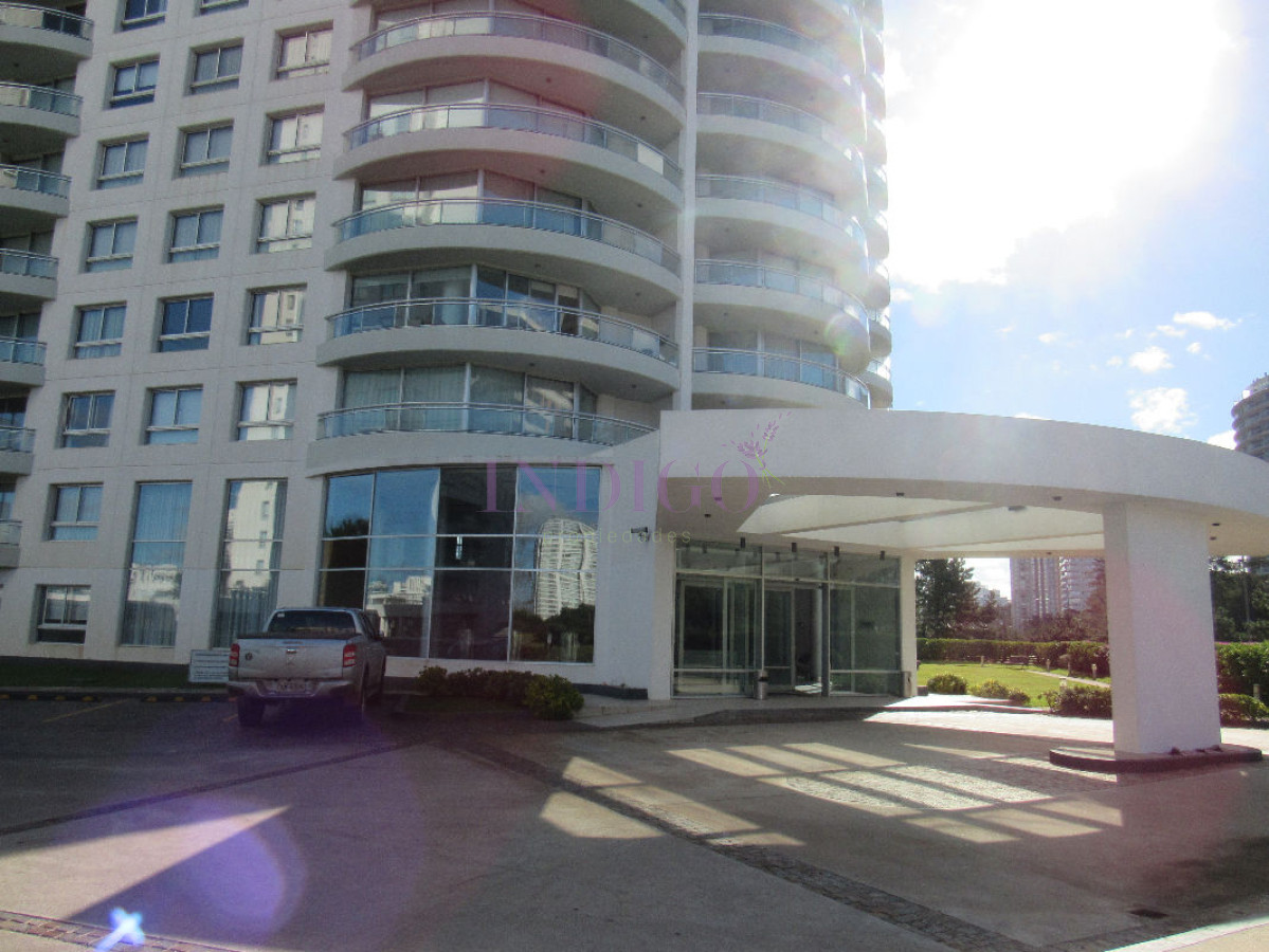 Apartamento Ref.967 - Alquiler de apartamento 1 Dormitorios en Punta del Este, Uruguay
