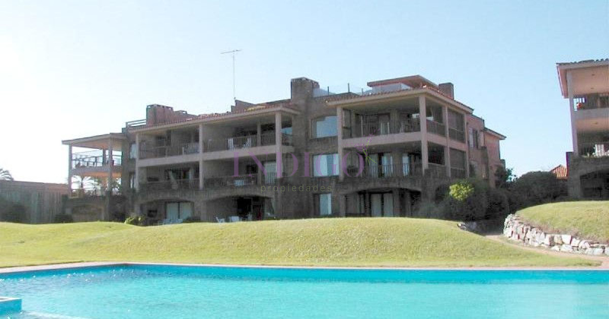 Apartamento Ref.170 - Apartamento en Manantiales, 2 dormitorios *