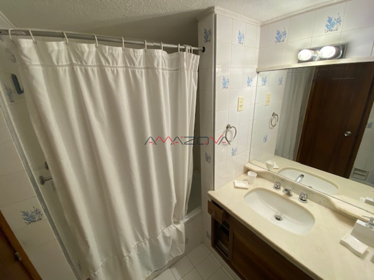 Apartamento ID.4920 - Apto de 1 dormitorio con vista a playa mansa y Brava
