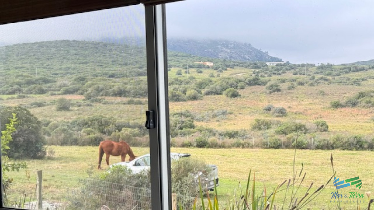 Campo Ref.5463 - Chacra de 6 has con 664 m2 - cerca de Piriapolis y del parque de fauna natural