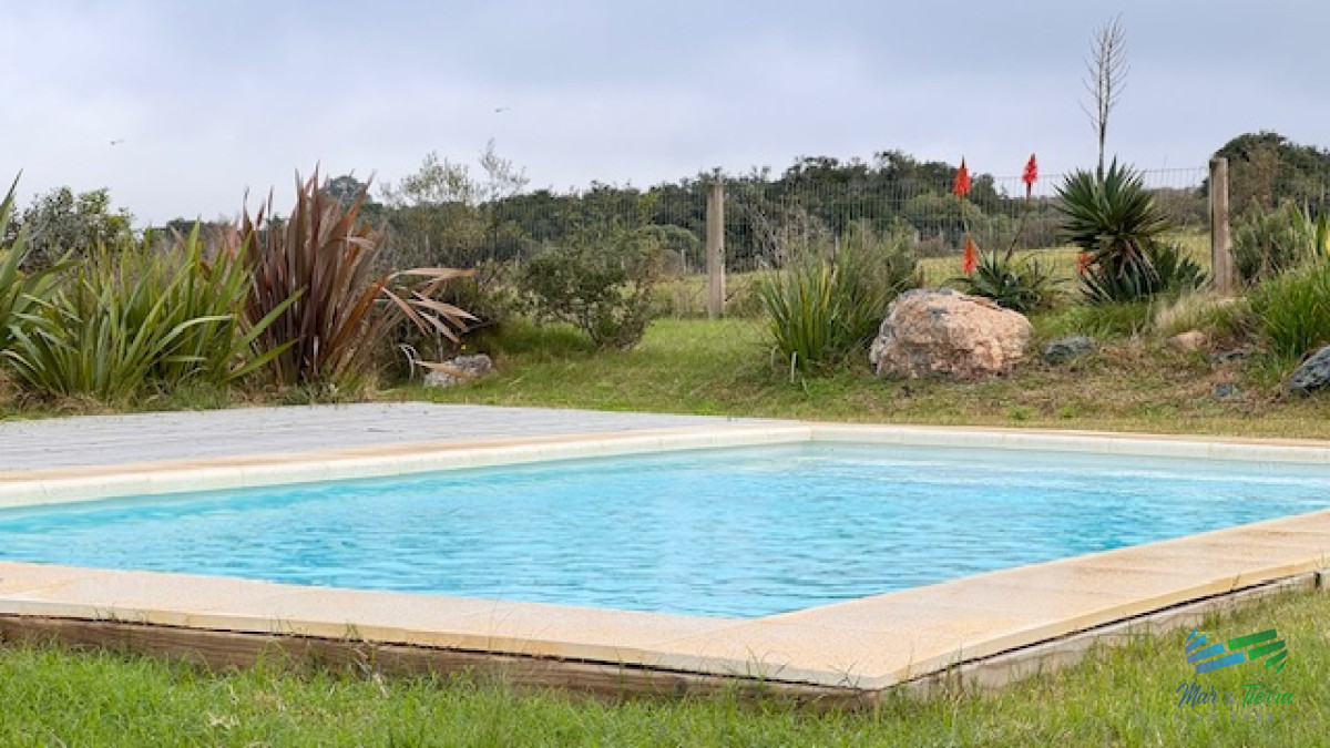 Campo Ref.5463 - Chacra de 6 has con 664 m2 - cerca de Piriapolis y del parque de fauna natural