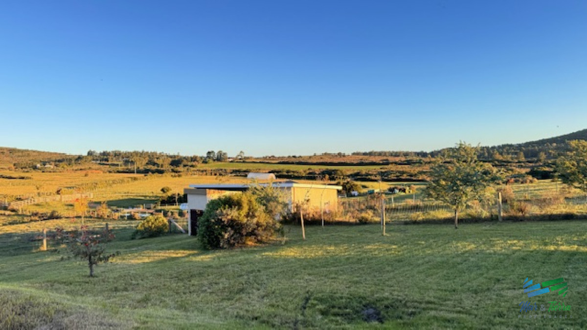 Campo Ref.5463 - Chacra de 6 has con 664 m2 - cerca de Piriapolis y del parque de fauna natural