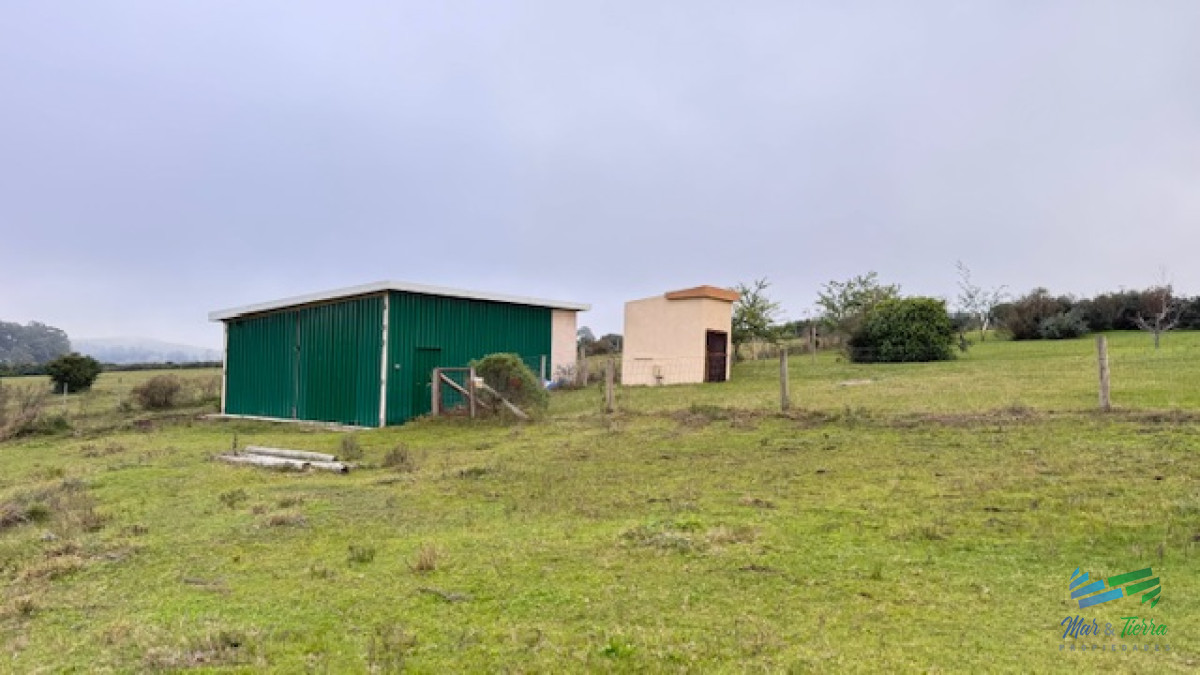 Campo Ref.5463 - Chacra de 6 has con 664 m2 - cerca de Piriapolis y del parque de fauna natural