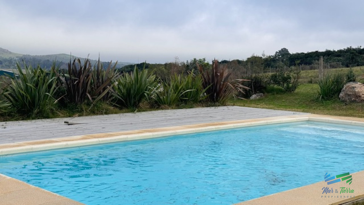 Campo Ref.5463 - Chacra de 6 has con 664 m2 - cerca de Piriapolis y del parque de fauna natural