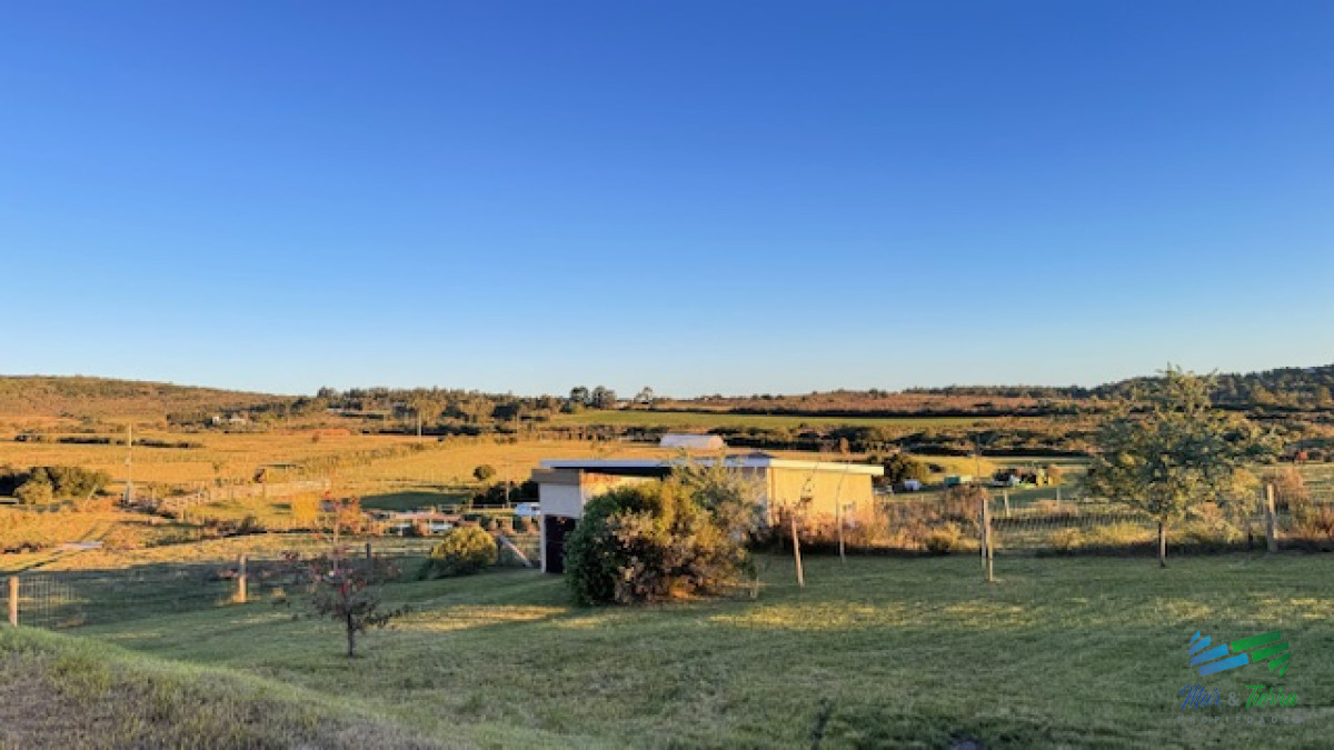Campo Ref.5463 - Chacra de 6 has con 664 m2 - cerca de Piriapolis y del parque de fauna natural