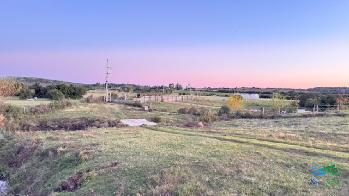 Campo Ref.5463 - Chacra de 6 has con 664 m2 - cerca de Piriapolis y del parque de fauna natural