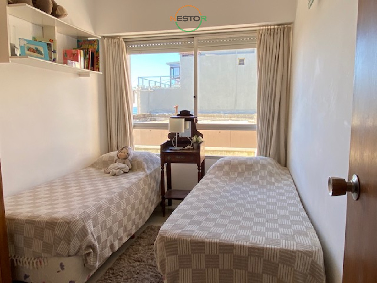 Apartamento ID.5360 - Muy lindo departamento 2 domitorios 2 baños en plena entrada a la peninsula.