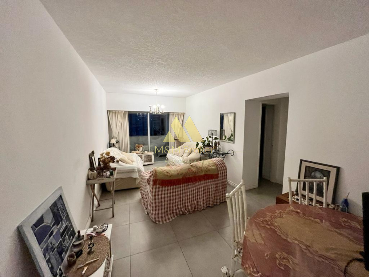 Apartamento ID.271 - Amplio departamento en zona roosevelt
