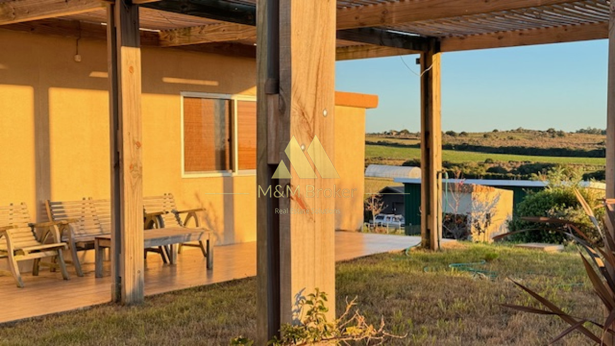 Campo Ref.375 - Chacra de 6 has con 664 m2 - cerca de Piriapolis y del parque de fauna natural