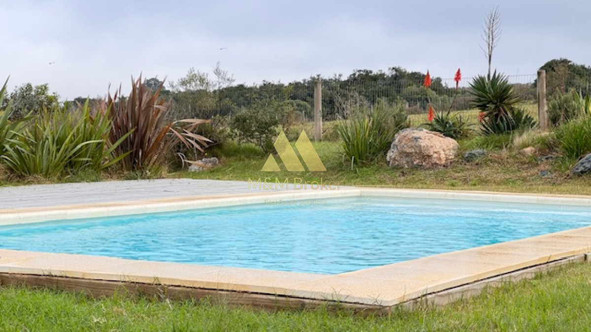 Campo Ref.375 - Chacra de 6 has con 664 m2 - cerca de Piriapolis y del parque de fauna natural