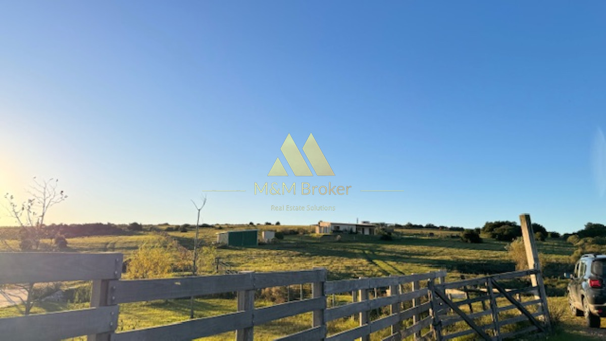 Campo Ref.375 - Chacra de 6 has con 664 m2 - cerca de Piriapolis y del parque de fauna natural