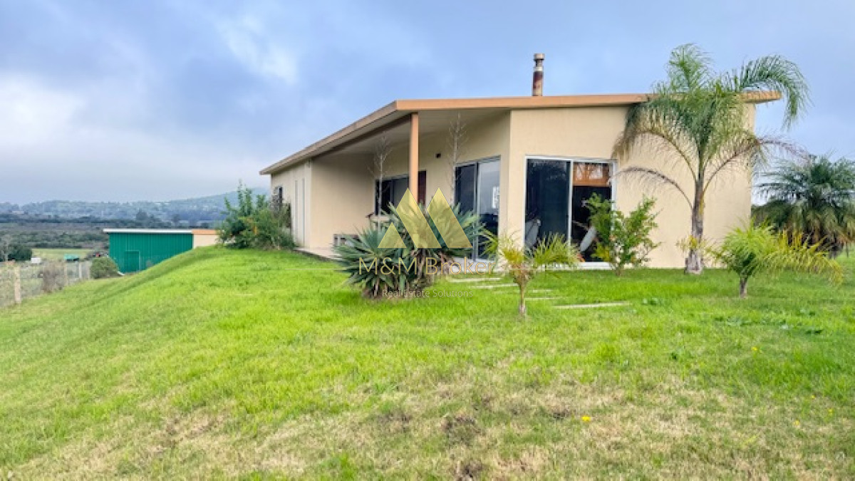 Campo Ref.375 - Chacra de 6 has con 664 m2 - cerca de Piriapolis y del parque de fauna natural