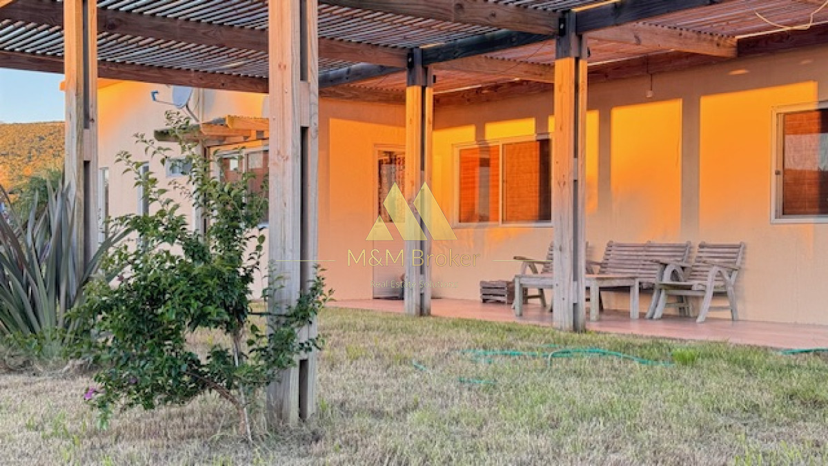 Campo Ref.375 - Chacra de 6 has con 664 m2 - cerca de Piriapolis y del parque de fauna natural