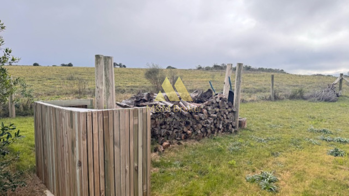 Campo Ref.375 - Chacra de 6 has con 664 m2 - cerca de Piriapolis y del parque de fauna natural
