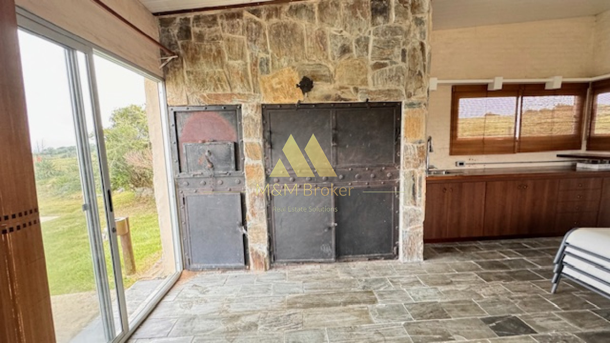 Campo Ref.375 - Chacra de 6 has con 664 m2 - cerca de Piriapolis y del parque de fauna natural