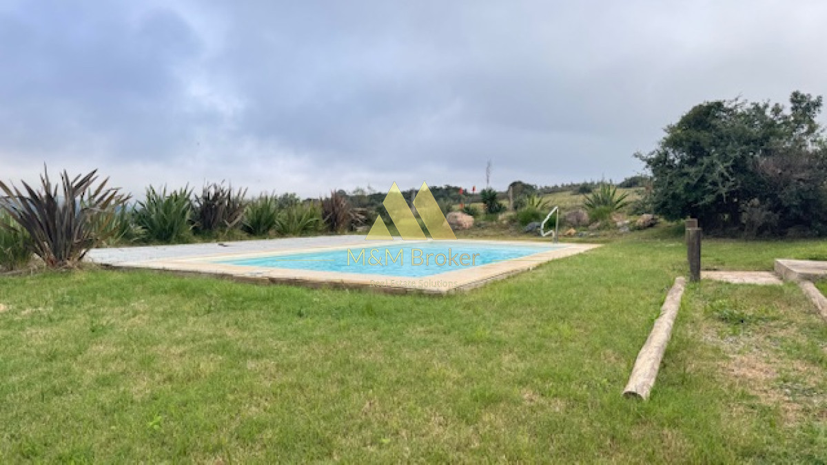 Campo Ref.375 - Chacra de 6 has con 664 m2 - cerca de Piriapolis y del parque de fauna natural