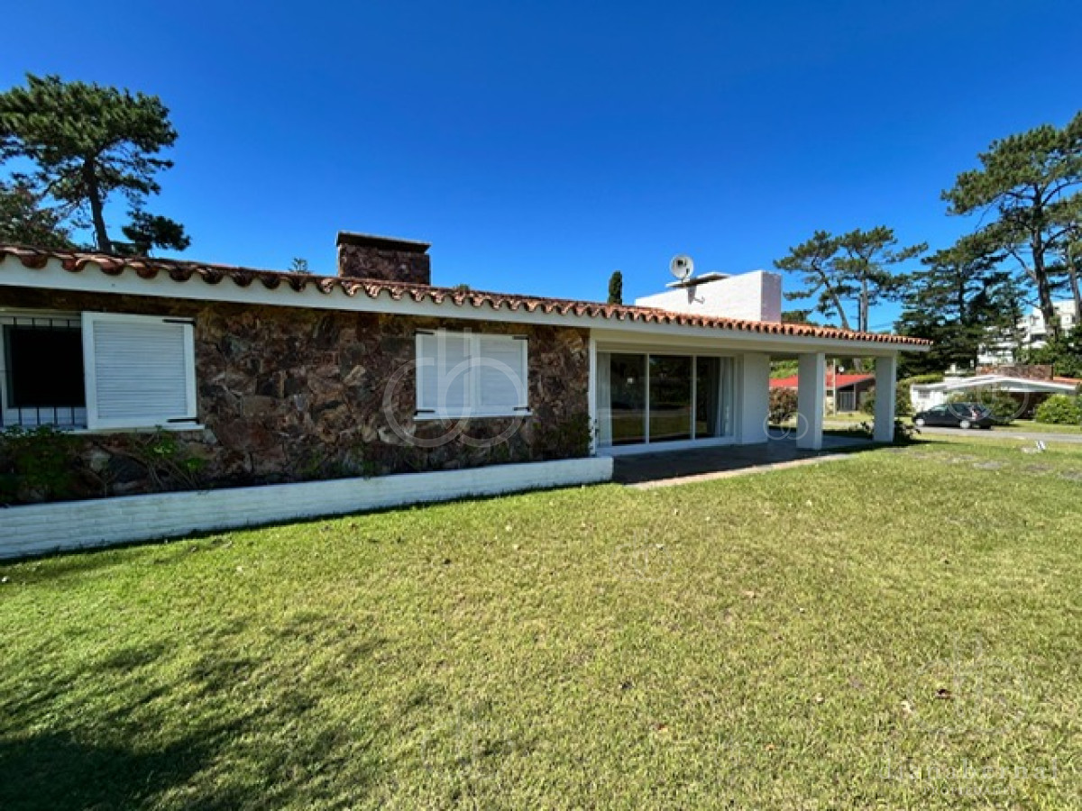 Arcobaleno - GoPunta - Portal Inmobiliario de Punta del Este - Maldonado