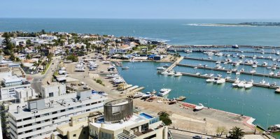 Hermoso apartamento en venta en Península de Punta del Este.