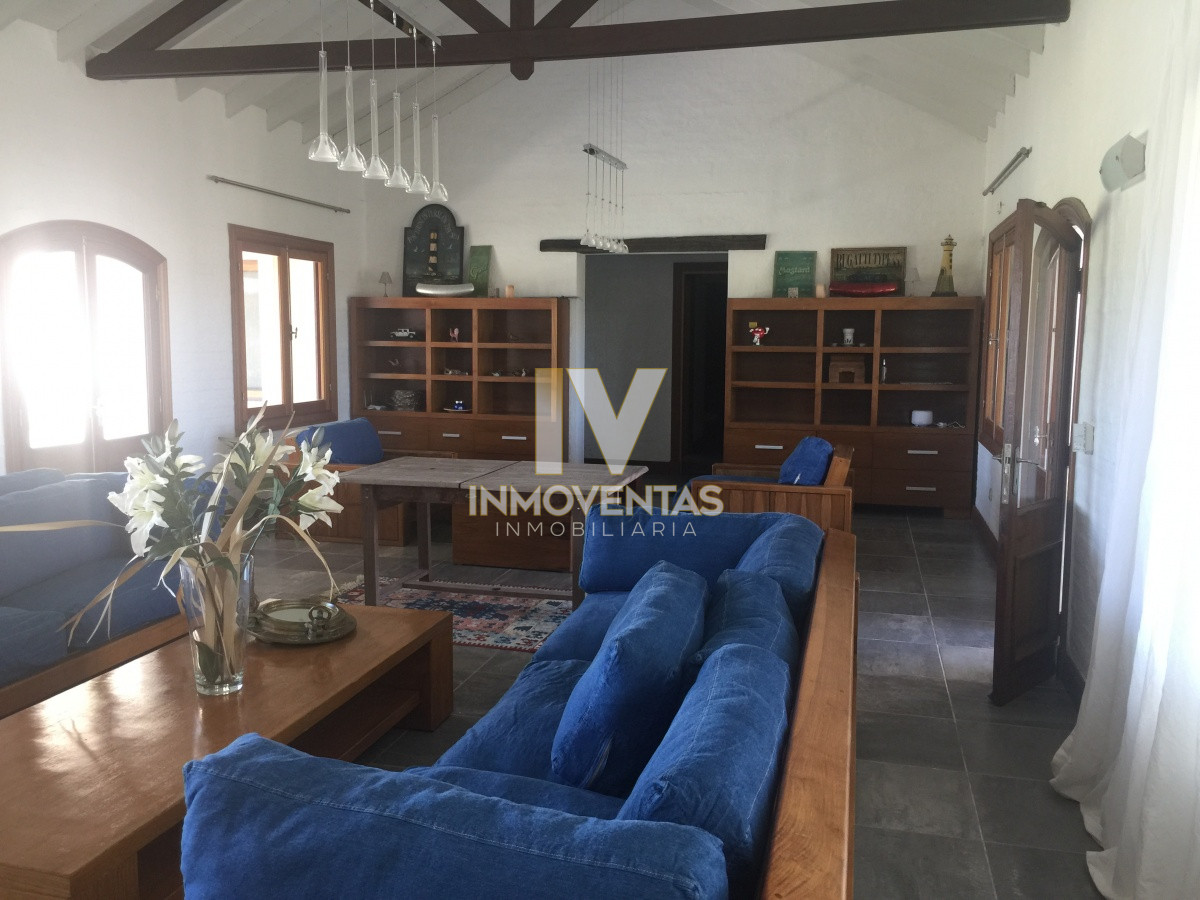 Chacra ID.318 - Chacra por ruta 104 muy cerca de Manantiales - Excelente entorno - Consulte!!!