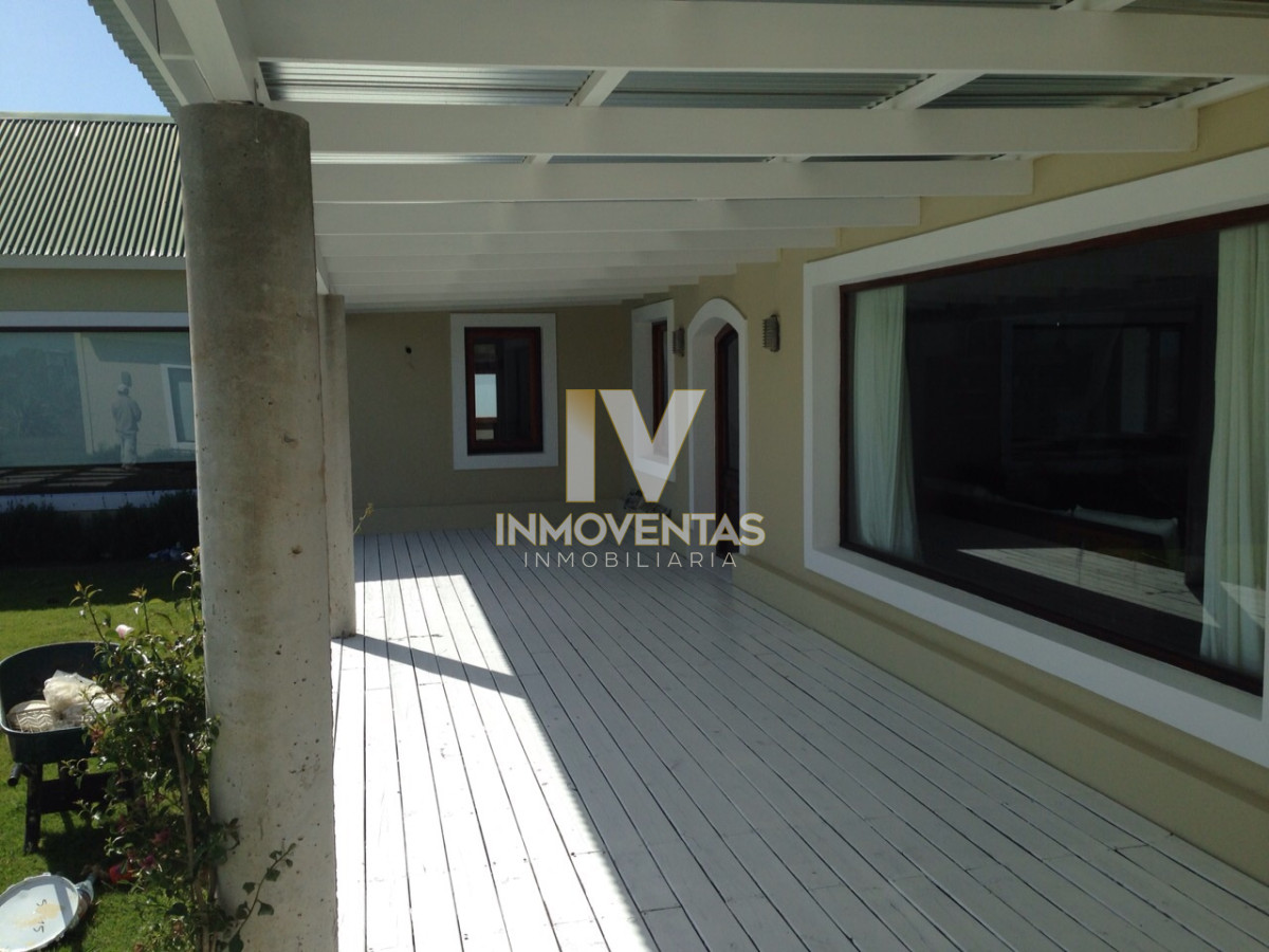 Chacra ID.318 - Chacra por ruta 104 muy cerca de Manantiales - Excelente entorno - Consulte!!!