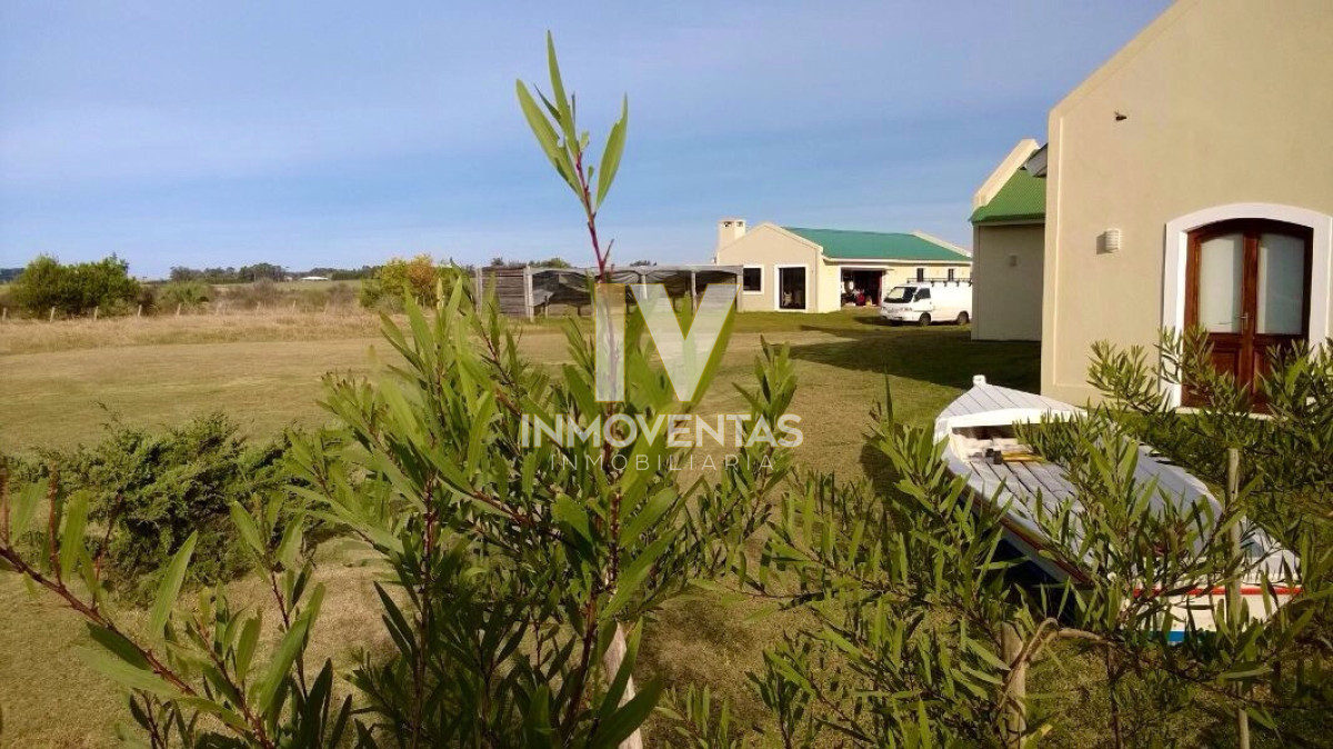 Chacra ID.318 - Chacra por ruta 104 muy cerca de Manantiales - Excelente entorno - Consulte!!!