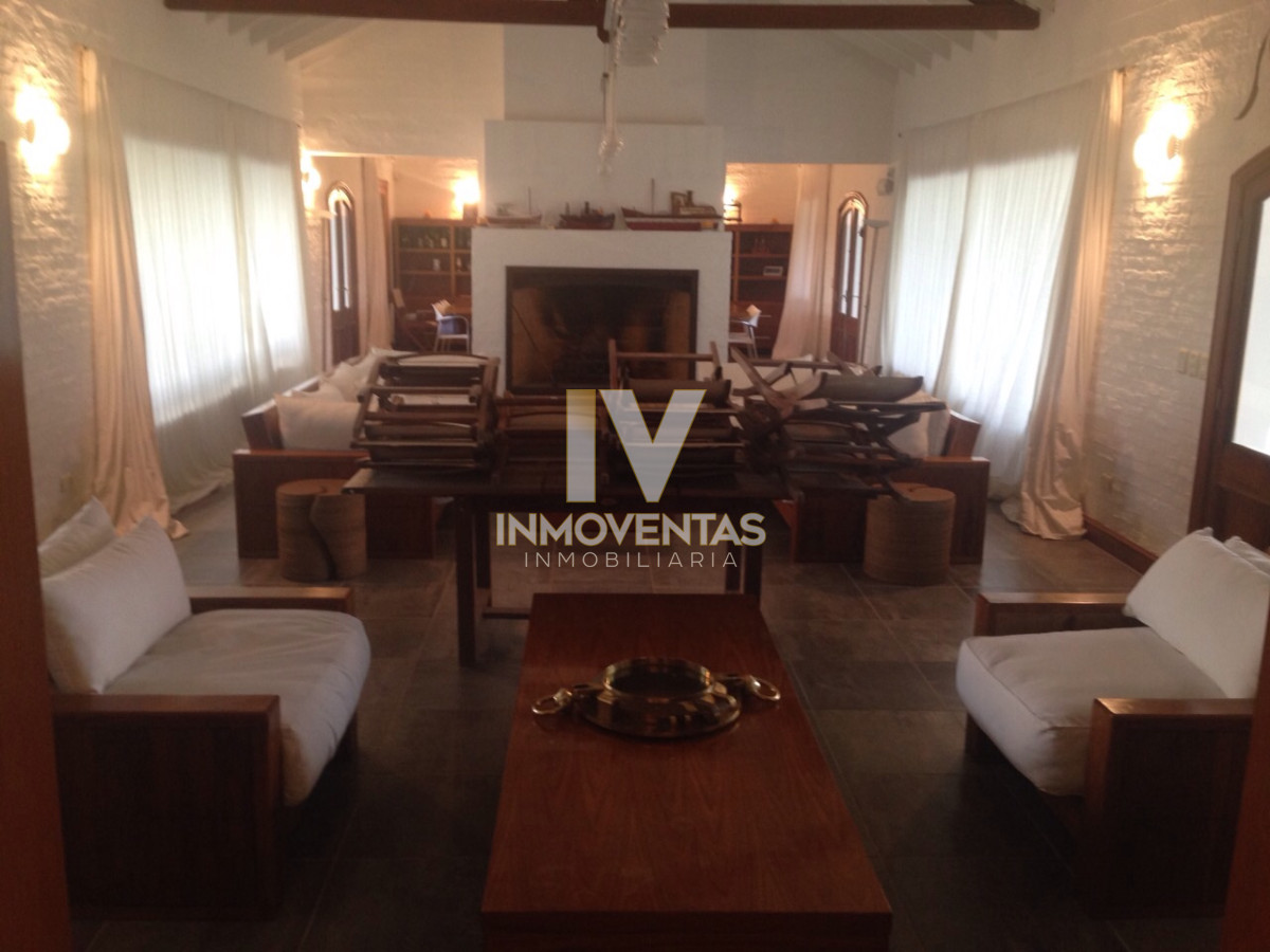 Chacra ID.318 - Chacra por ruta 104 muy cerca de Manantiales - Excelente entorno - Consulte!!!