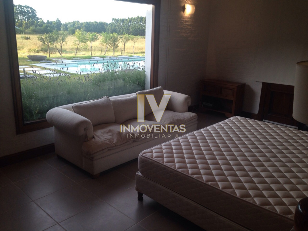 Chacra ID.318 - Chacra por ruta 104 muy cerca de Manantiales - Excelente entorno - Consulte!!!