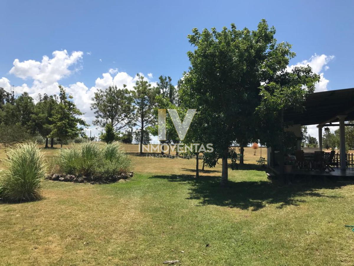 Chacra ID.319 - Chacra muy cerca de Ruta 104 y camino Eguzquiza, casa y piscina. Consulte!!!!