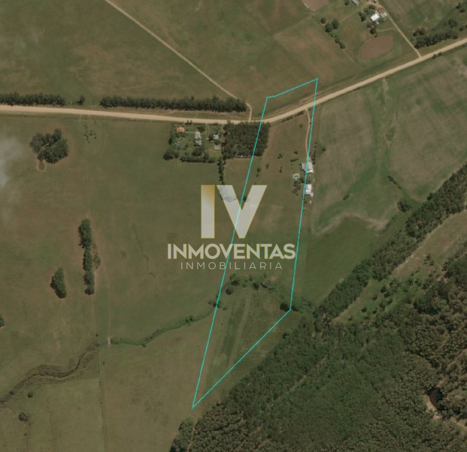 Chacra ID.319 - Chacra muy cerca de Ruta 104 y camino Eguzquiza, casa y piscina. Consulte!!!!