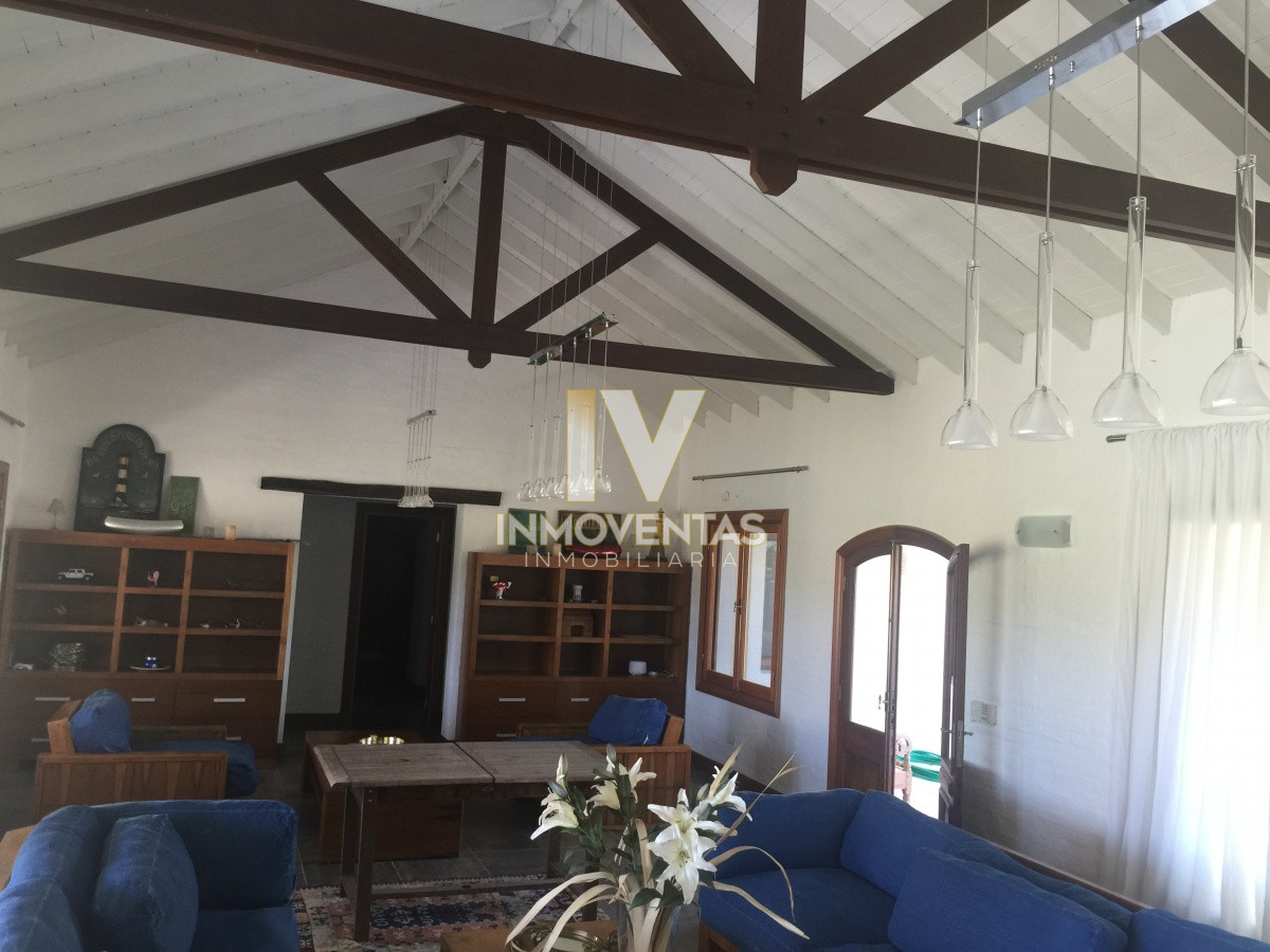 Chacra ID.318 - Chacra por ruta 104 muy cerca de Manantiales - Excelente entorno - Consulte!!!