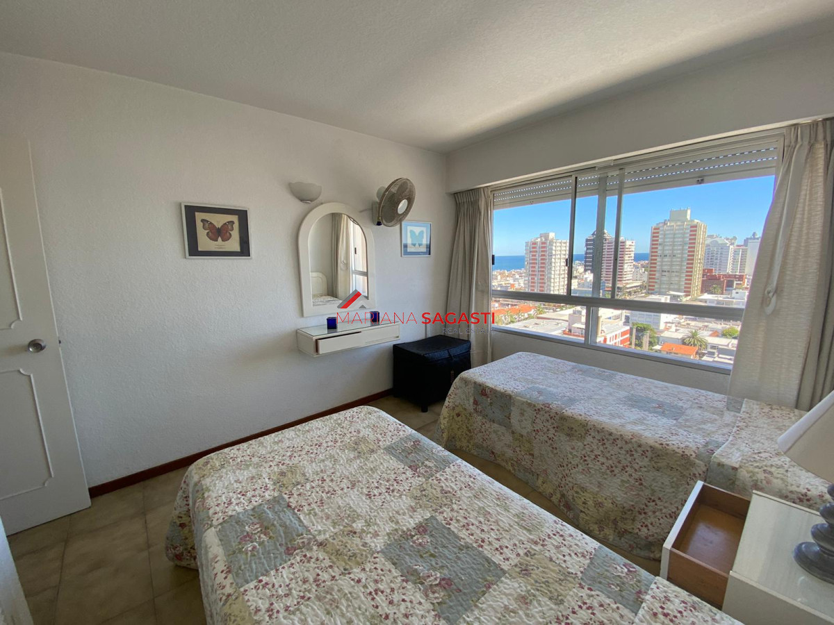 Apartamento ID.3525 - Apto en Peninsula de 3 dor, 3 baños cocina con lavadero vistas espectaculares!