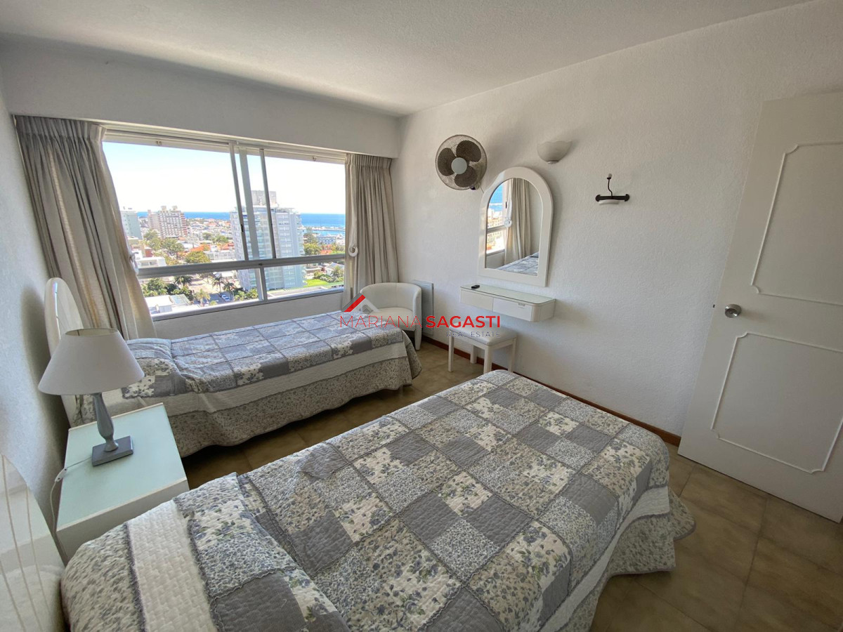 Apartamento ID.3525 - Apto en Peninsula de 3 dor, 3 baños cocina con lavadero vistas espectaculares!