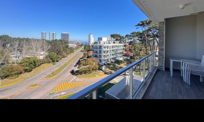 Penthouse a pocas cuadras del mar, 3 dormitorios y parrillero