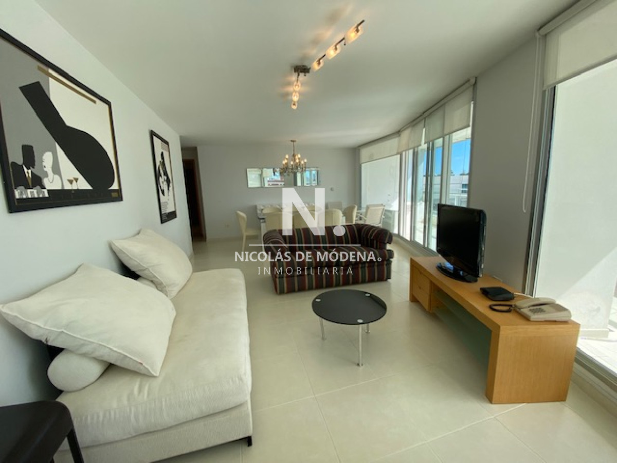 Aidy Grill - GoPunta - Portal Inmobiliario de Punta del Este - Maldonado