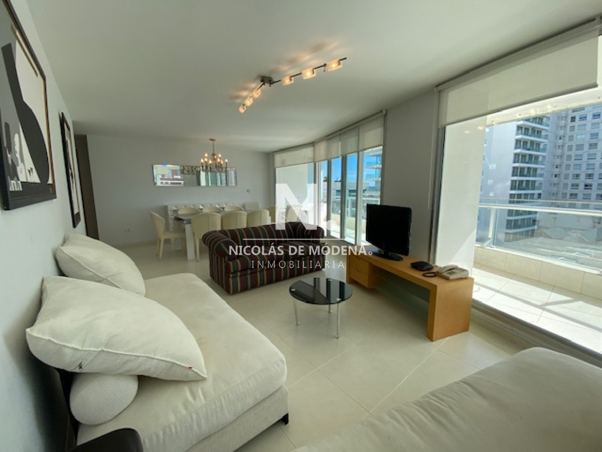 Aidy Grill - GoPunta - Portal Inmobiliario de Punta del Este - Maldonado