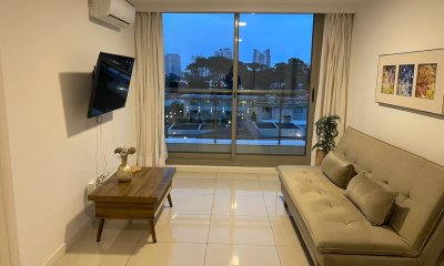 Apartamento de 1 dormitorio en Edificio con muy buenos servicios - Av. Roosevelt
