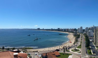 Apto en Peninsula de 3 dor, 3 baños cocina con lavadero vistas espectaculares!