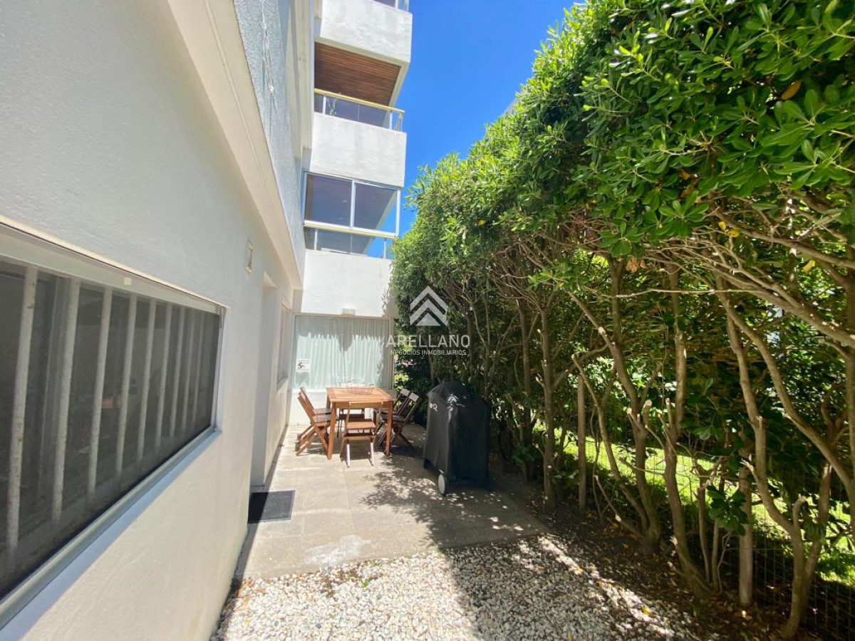 Apartamento ID.5558 - Venta Apartamento en primera linea de la rambla mansa