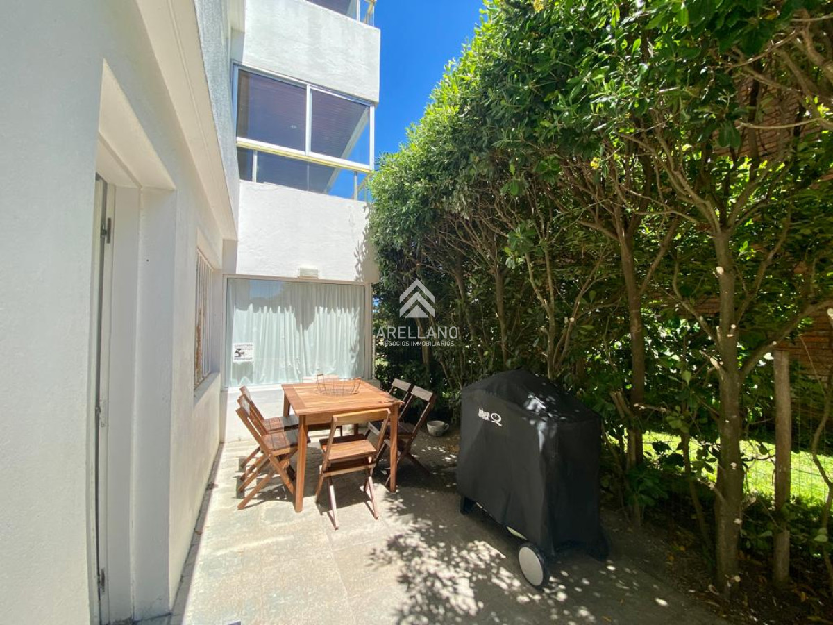 Apartamento ID.5558 - Venta Apartamento en primera linea de la rambla mansa