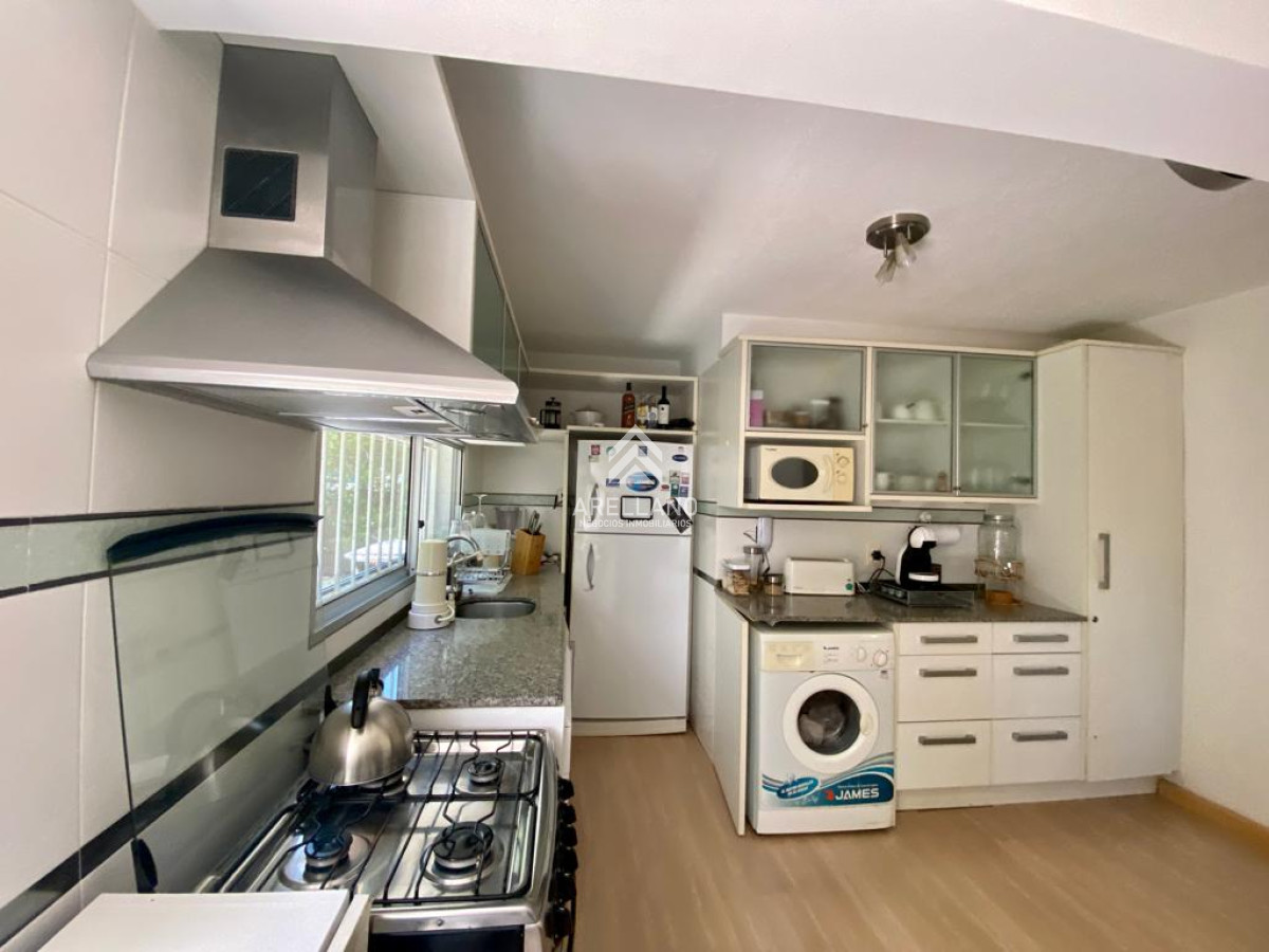 Apartamento ID.5558 - Venta Apartamento en primera linea de la rambla mansa